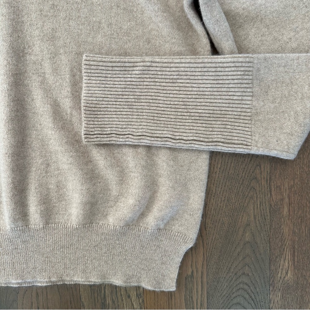 NWT La Ligne Solid Lean Lines 100% Cashmere Sweater in Tan Size Medium - Picture 7 of 13